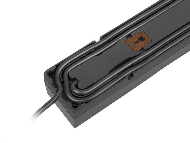 PROTECȚIE LA SUPRATENSIUNE ARMAC Z5 3M 5X PRIZE FRANCEZE 10A ORGANIZATOR CABLU NEGRU 2